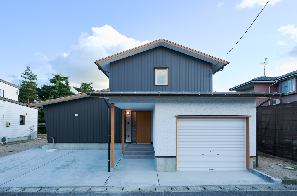 外観パース_寺社の家